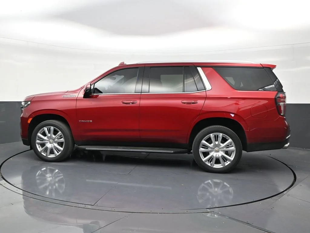 2023 Chevrolet Tahoe High Country photo 2