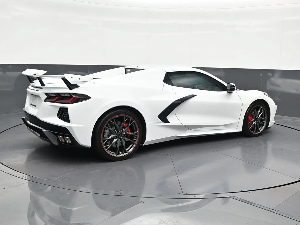 2024 Chevrolet Corvette Stingray 1LT photo 5