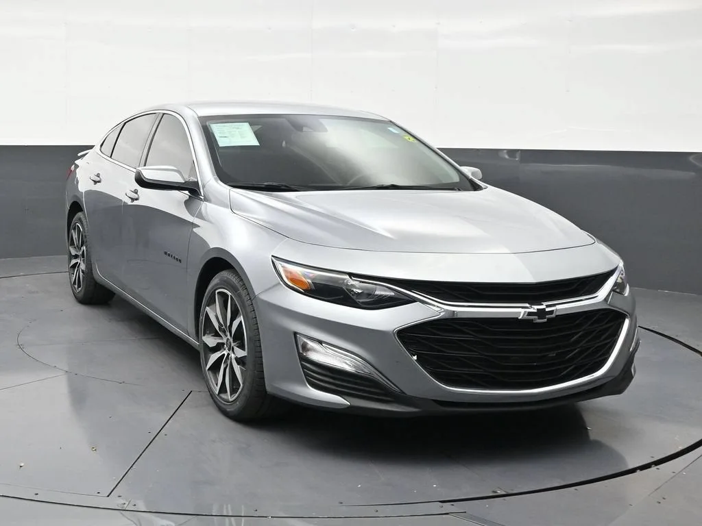 2024 Chevrolet Malibu RS photo 7