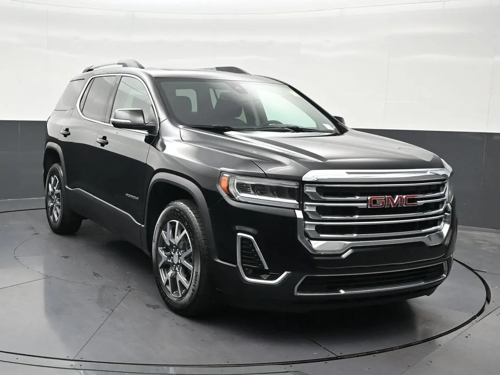 2023 GMC Acadia SLT photo 8