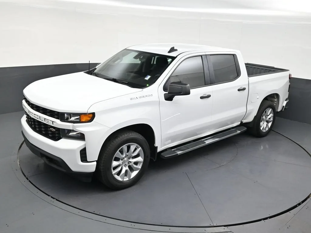 2021 Chevrolet Silverado 1500 Custom photo 11