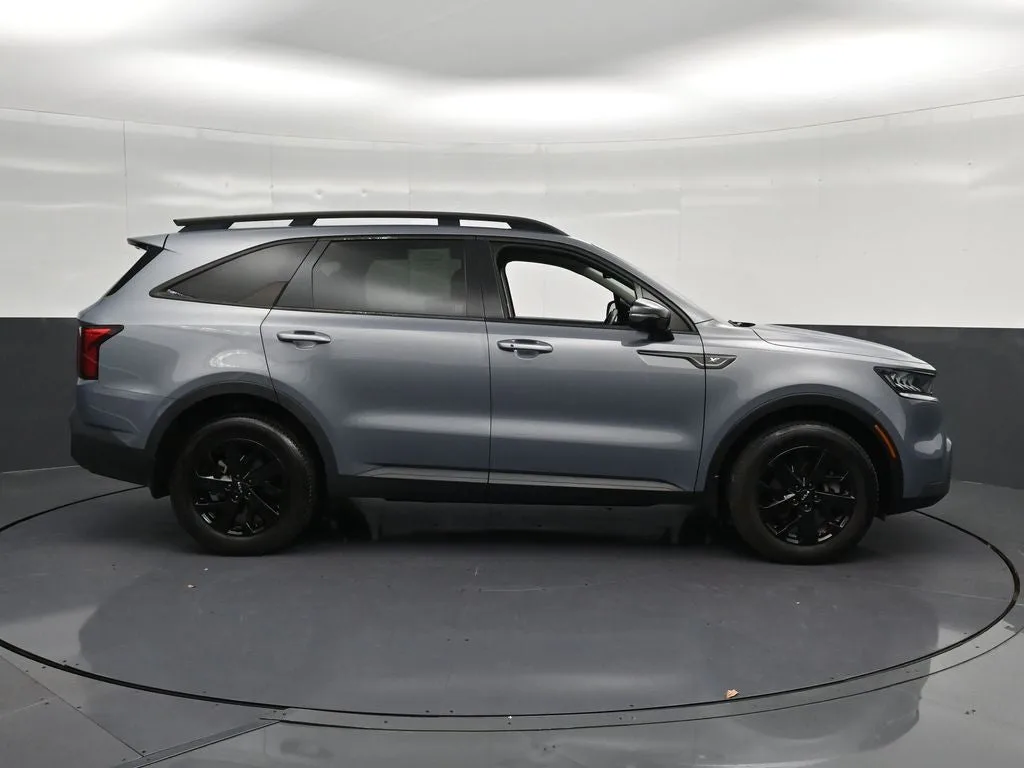 2023 Kia Sorento X-Line S photo 4
