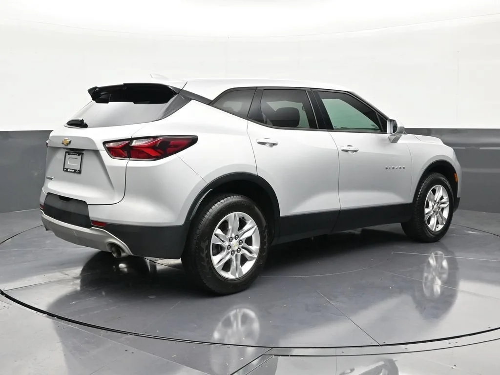 2020 Chevrolet Blazer LT photo 5