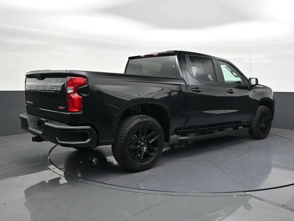 2026 Chevrolet Silverado 1500 RST photo 5