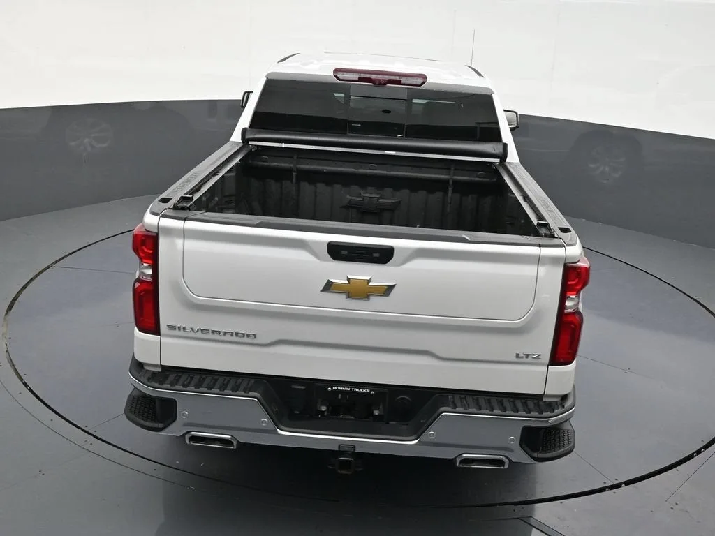 2023 Chevrolet Silverado 1500 LTZ photo 12