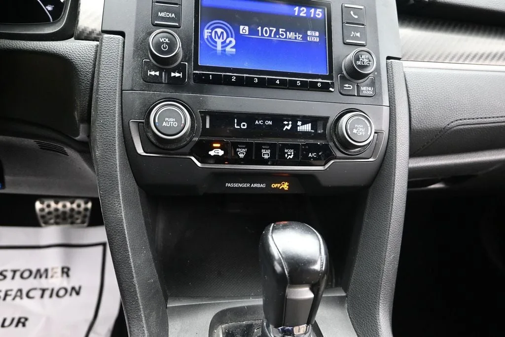 2018 Honda Civic Sport photo 12