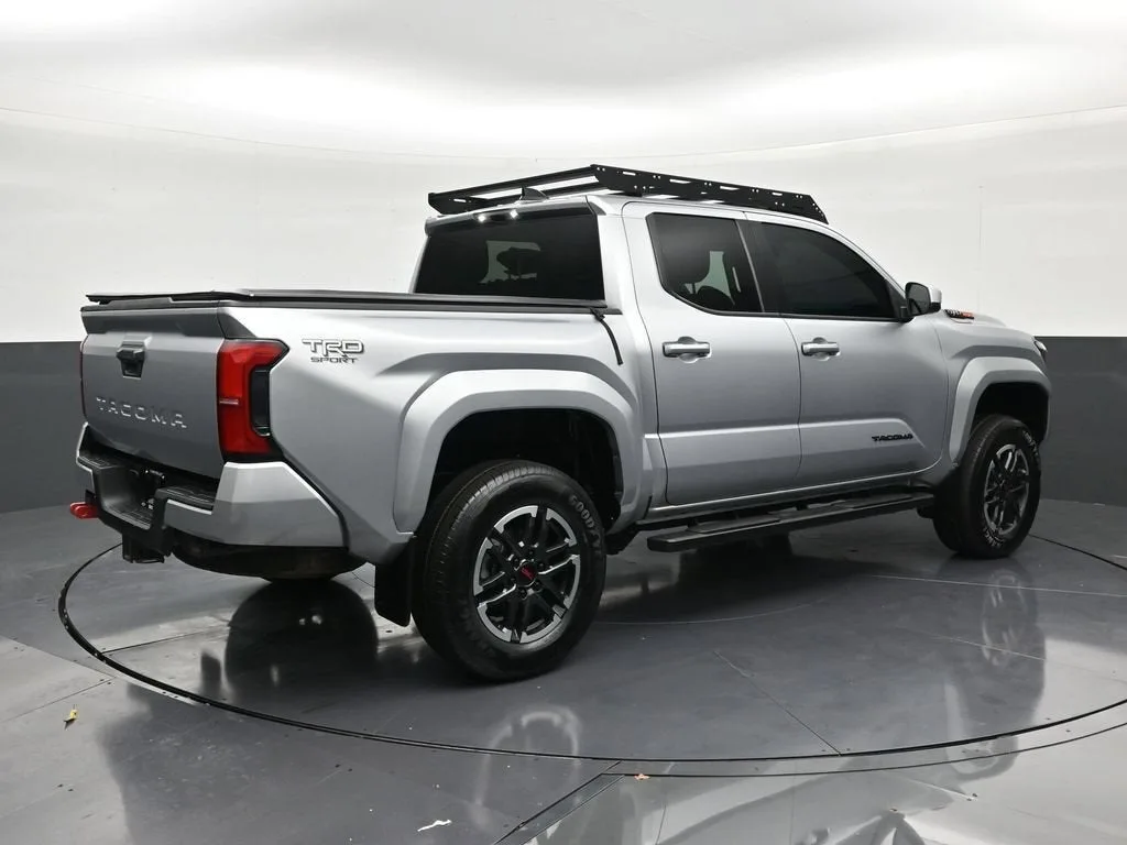 2024 Toyota Tacoma TRD Sport photo 5