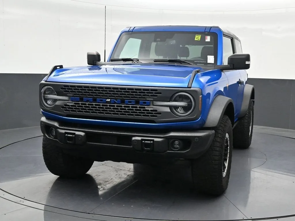 2022 Ford Bronco Badlands photo 9