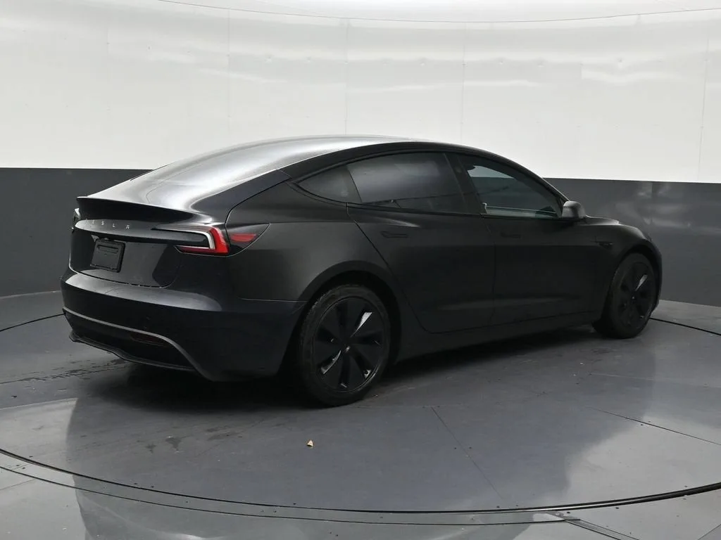 2024 Tesla Model 3 Rear-Wheel Drive photo 5