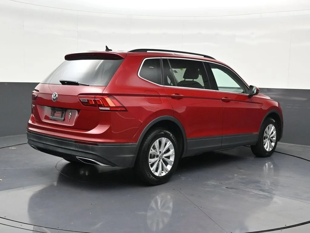 2019 Volkswagen Tiguan SE photo 5