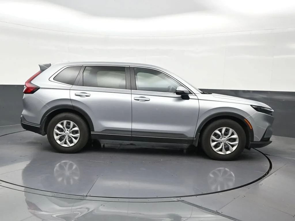 2026 Honda CR-V LX 2WD photo 6