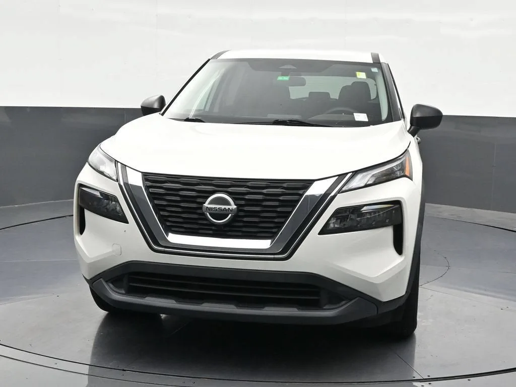 2021 Nissan Rogue S FWD photo 9