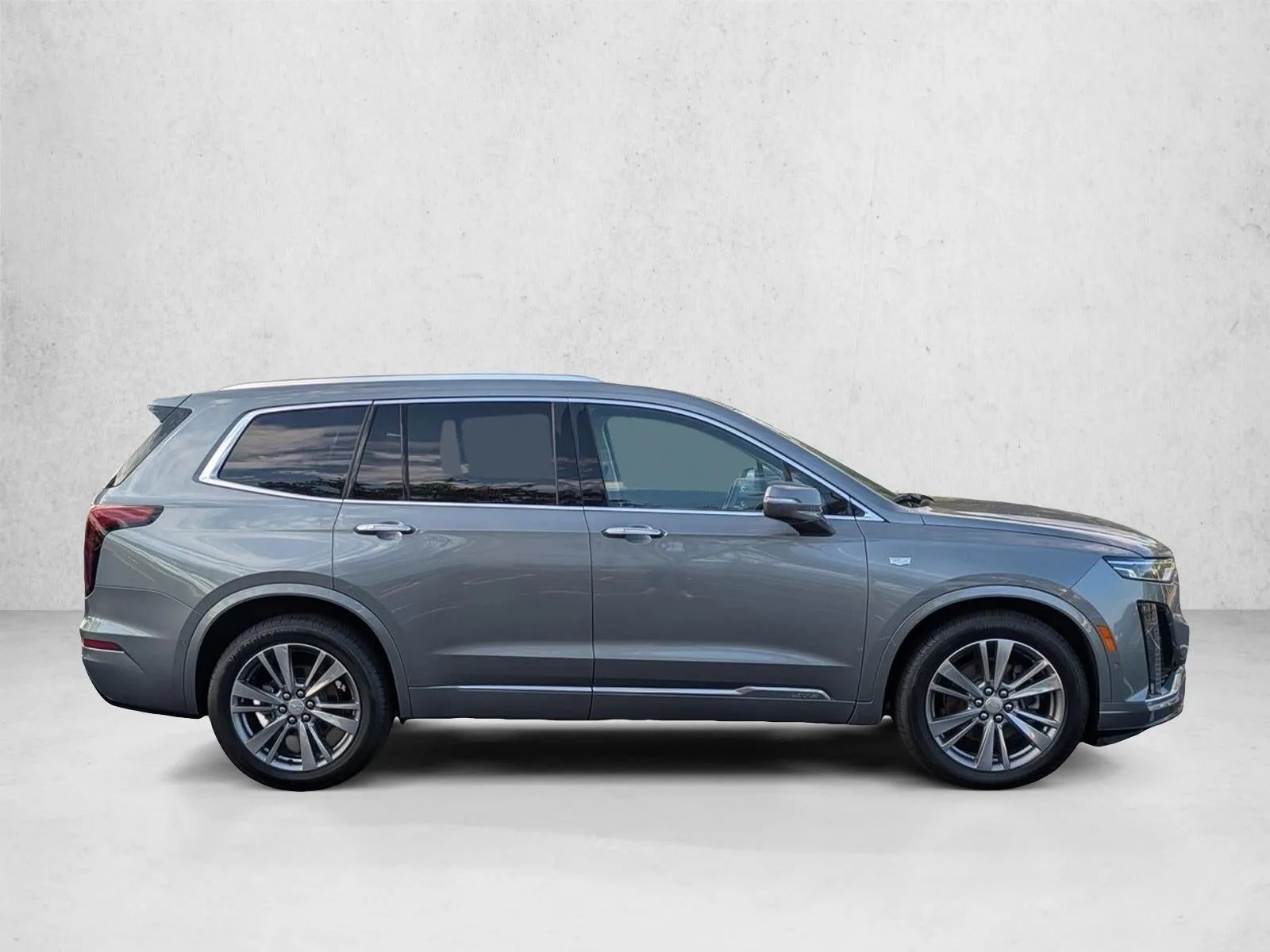 2020 Cadillac XT6 FWD 4dr Premium Luxury photo 4