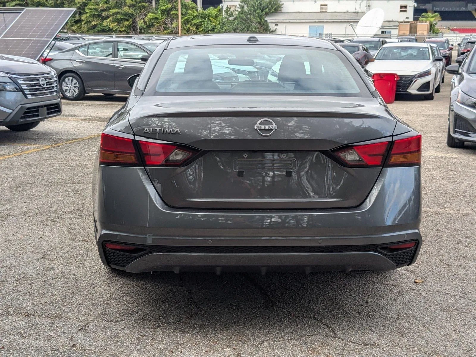 2025 Nissan Altima S FWD photo 7
