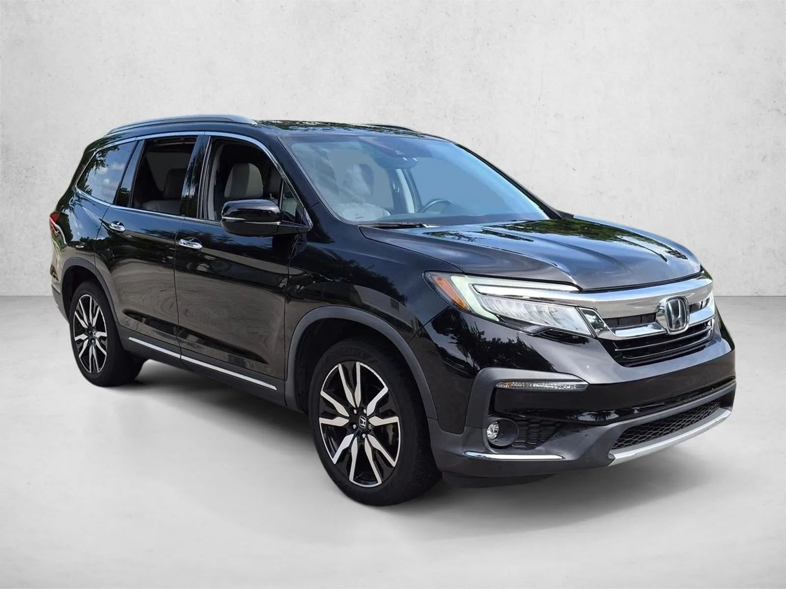2019 Honda Pilot Touring photo 3