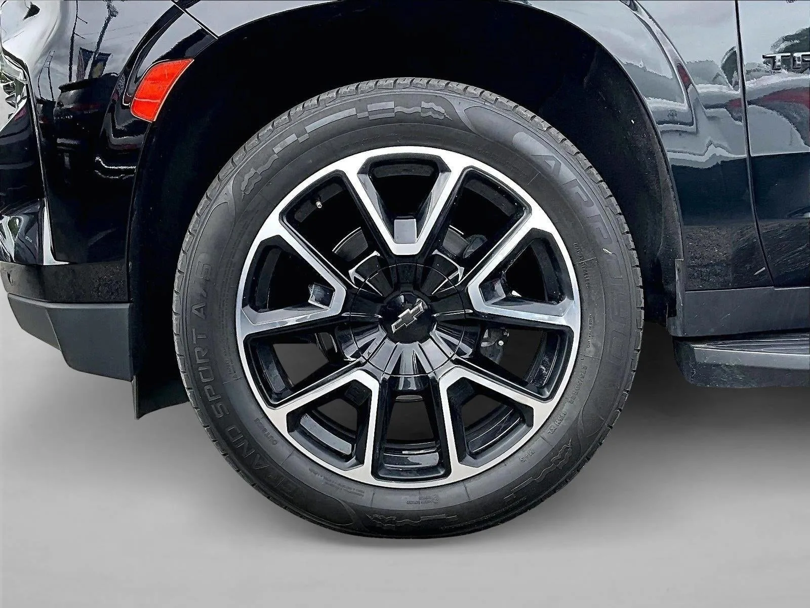 2022 Chevrolet Tahoe RST photo 10