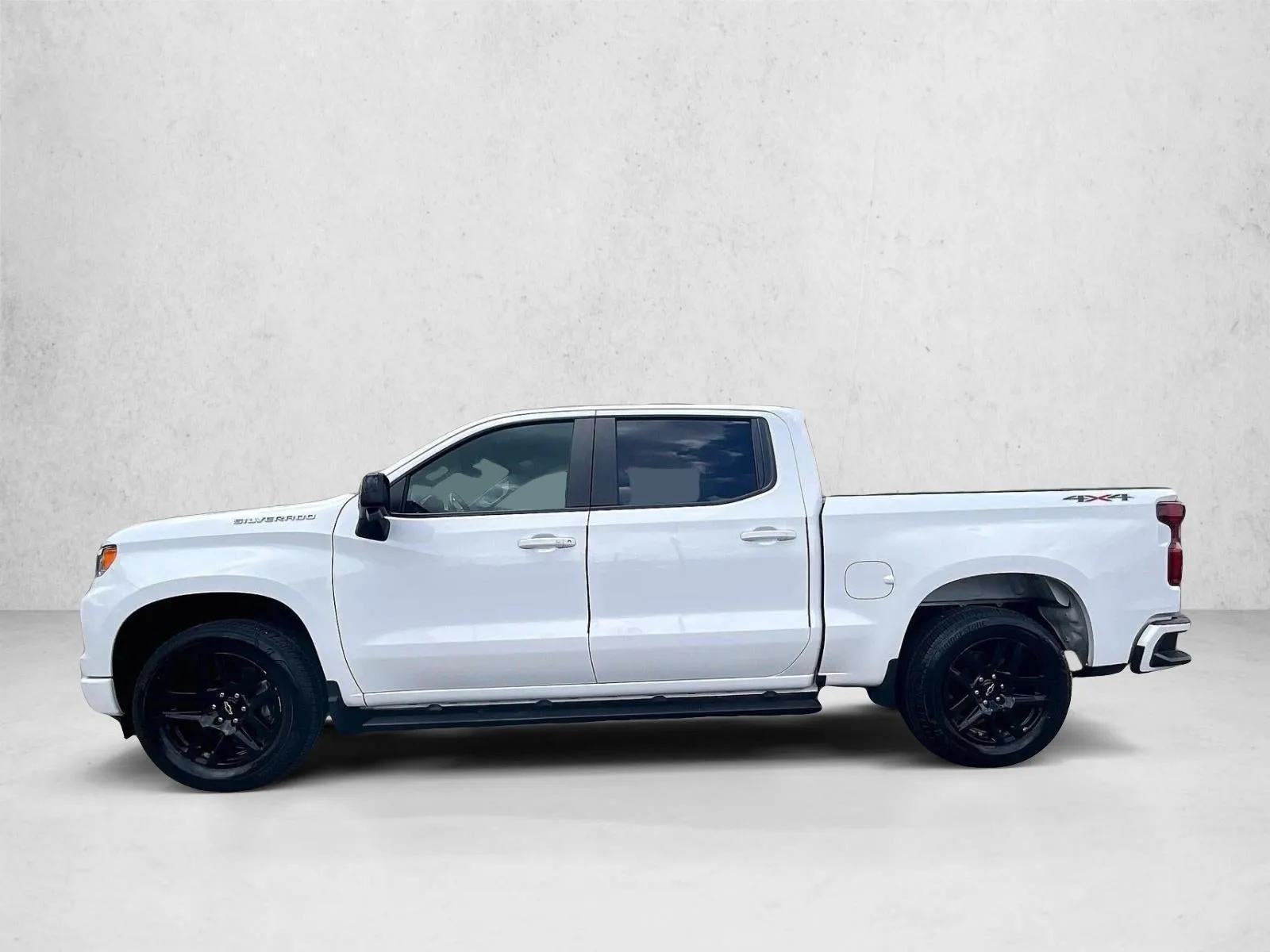 2024 Chevrolet Silverado 1500 RST photo 6