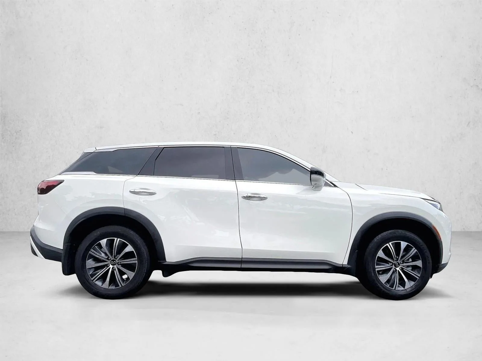 2024 INFINITI QX60 PURE photo 5
