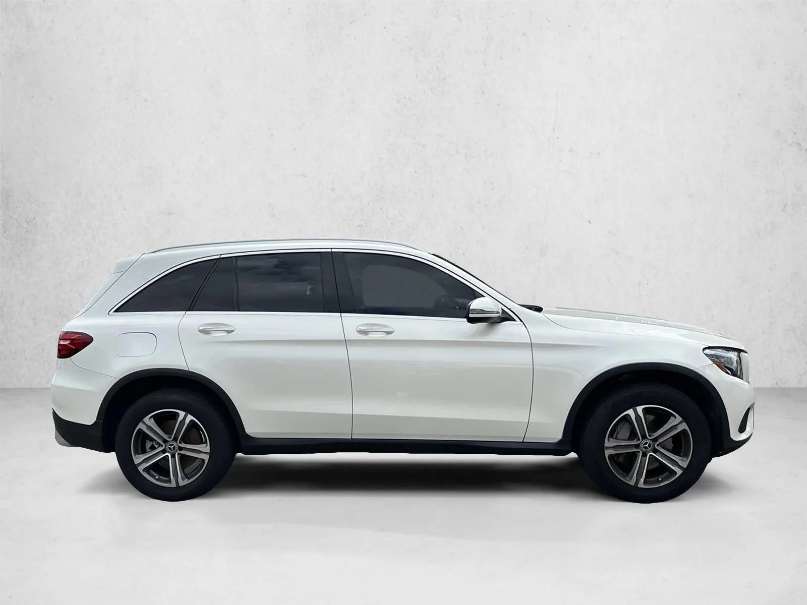 2019 Mercedes-Benz GLC GLC 300 SUV photo 3