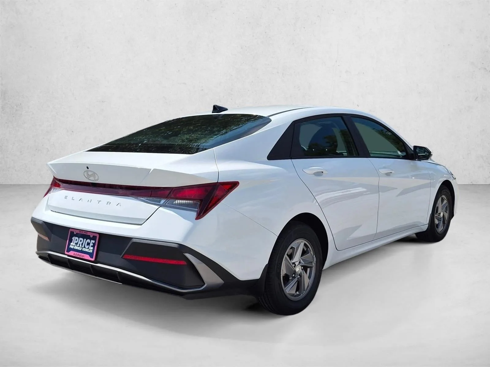 2025 Hyundai ELANTRA SE IVT photo 5
