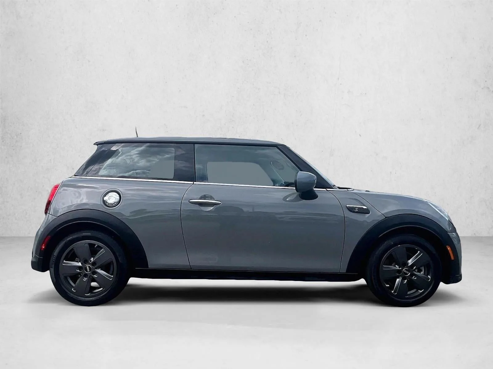 2022 MINI Hardtop Cooper S photo 5