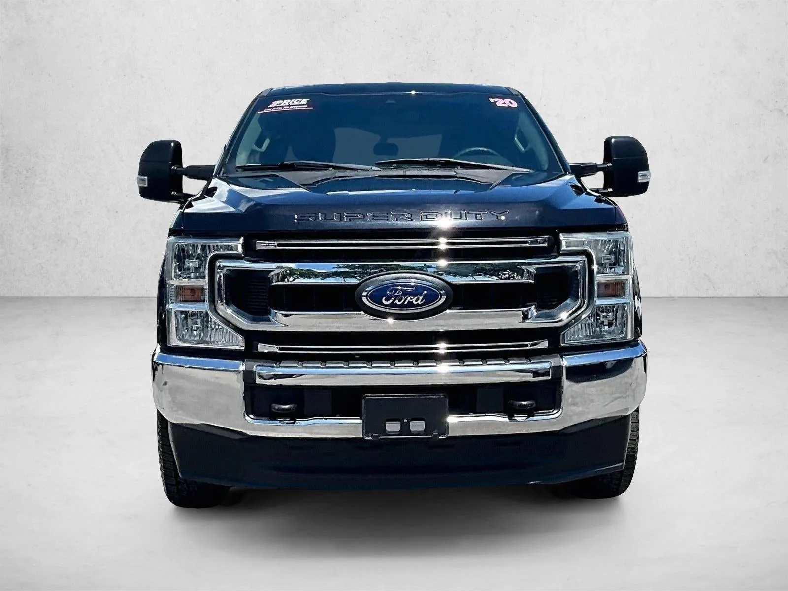 2020 Ford Super Duty F-250 SRW XL photo 3
