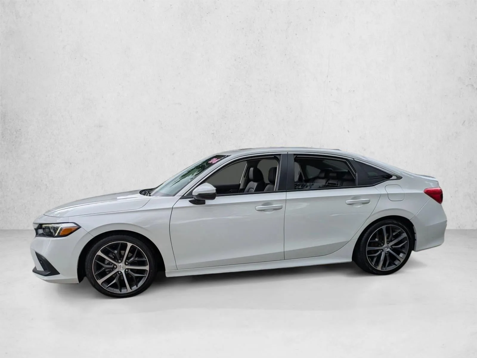 2024 Honda Civic Sedan Touring CVT photo 9