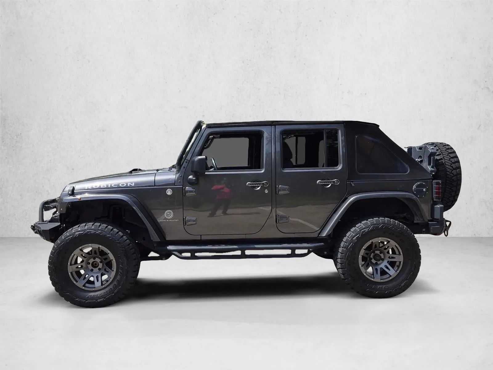 2014 Jeep Wrangler Unlimited Rubicon photo 5