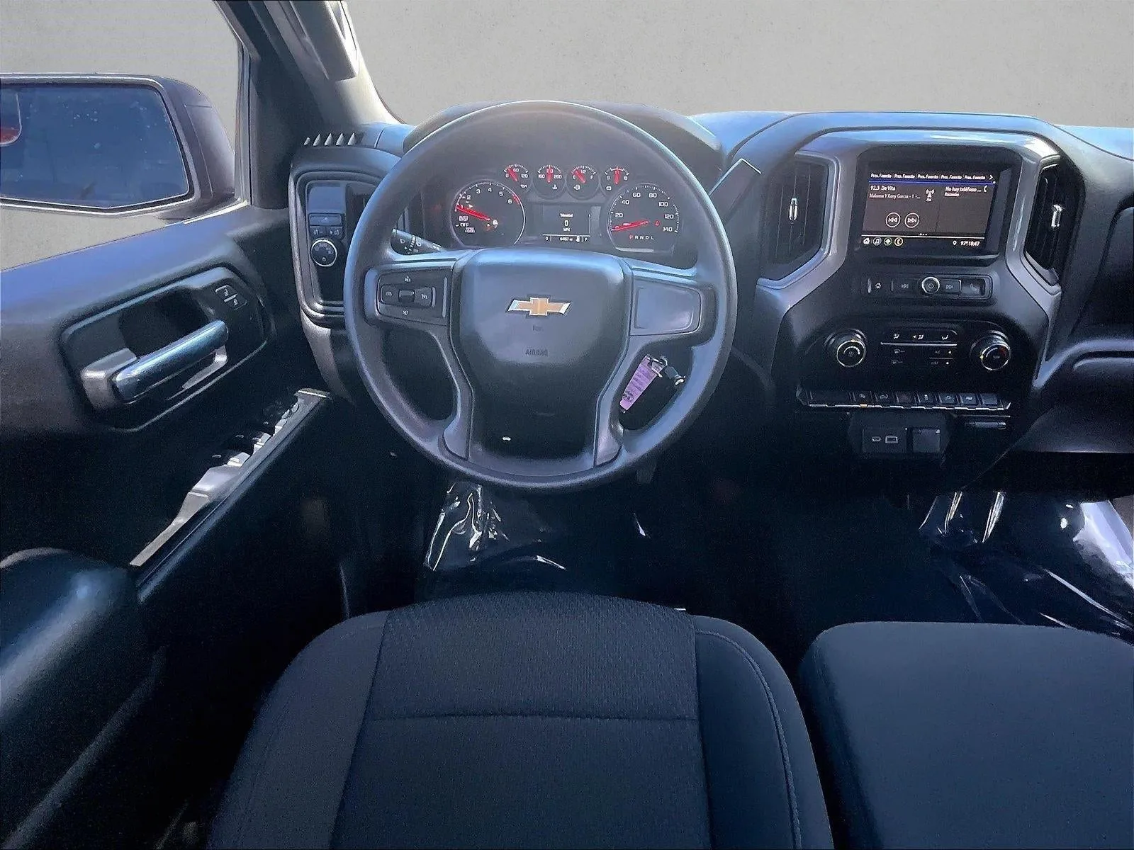 2021 Chevrolet Silverado 1500 Custom photo 7