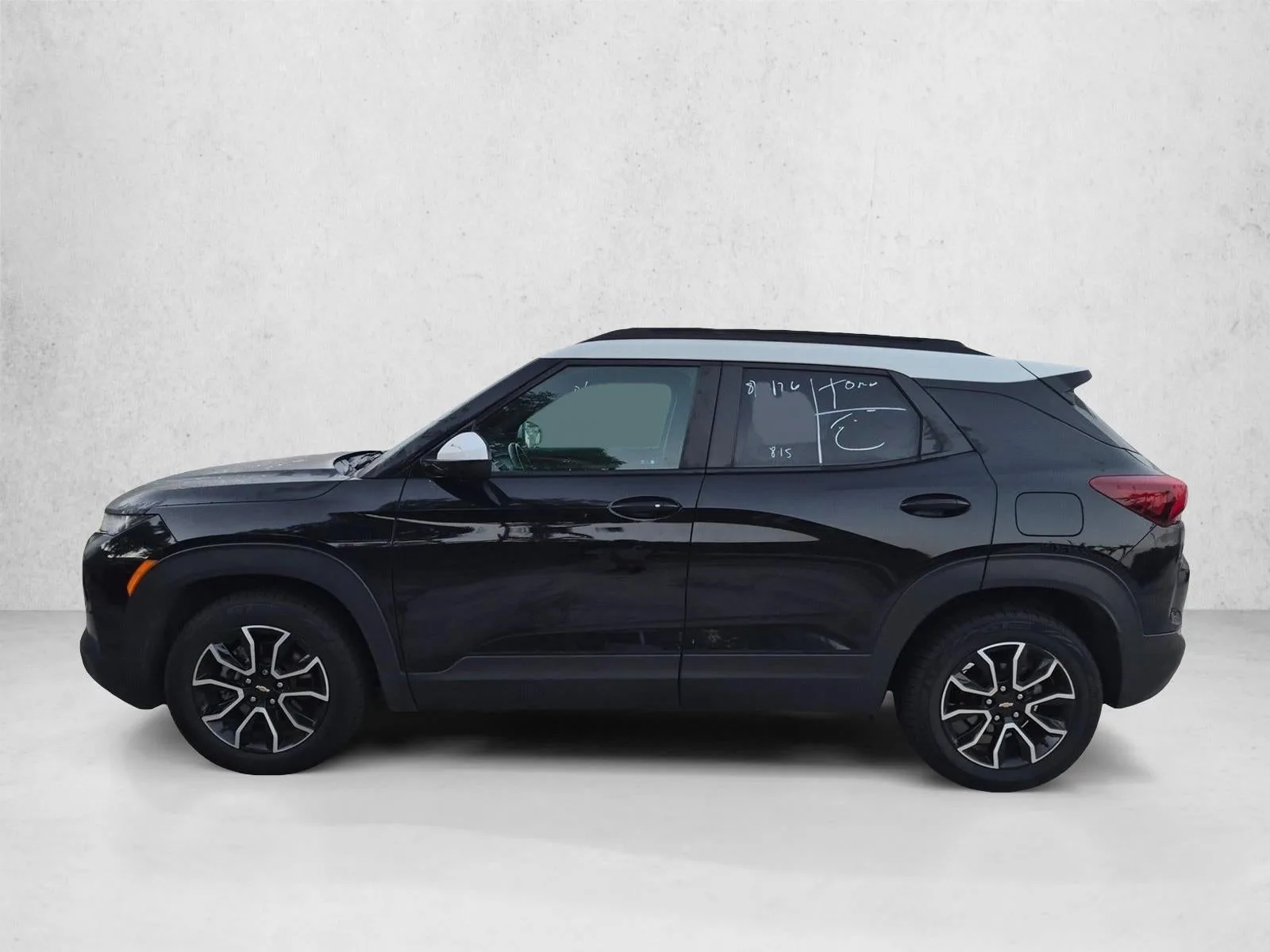 2023 Chevrolet Trailblazer FWD 4dr ACTIV photo 4