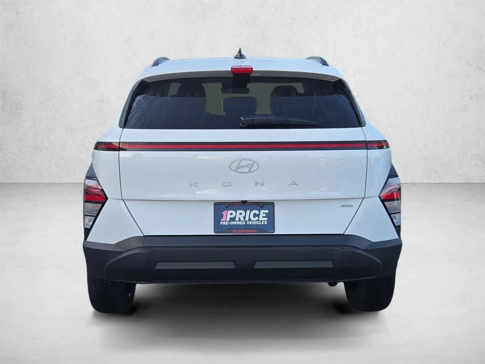 2025 Hyundai KONA SEL Convenience AWD photo 7