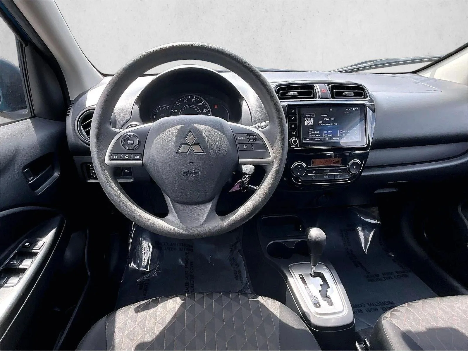 2024 Mitsubishi Mirage ES photo 7