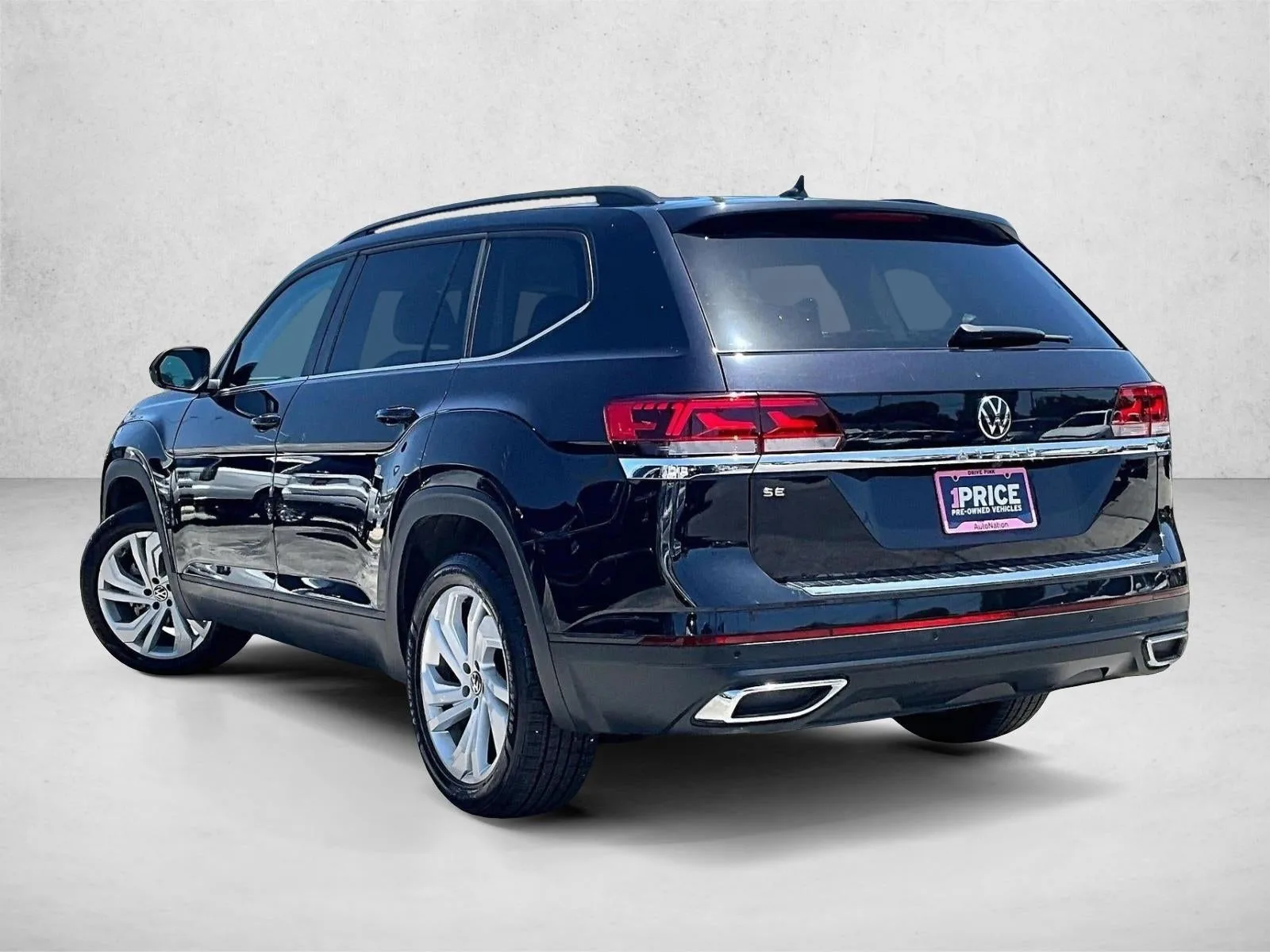 2023 Volkswagen Atlas 2.0T SE w/Technology photo 12
