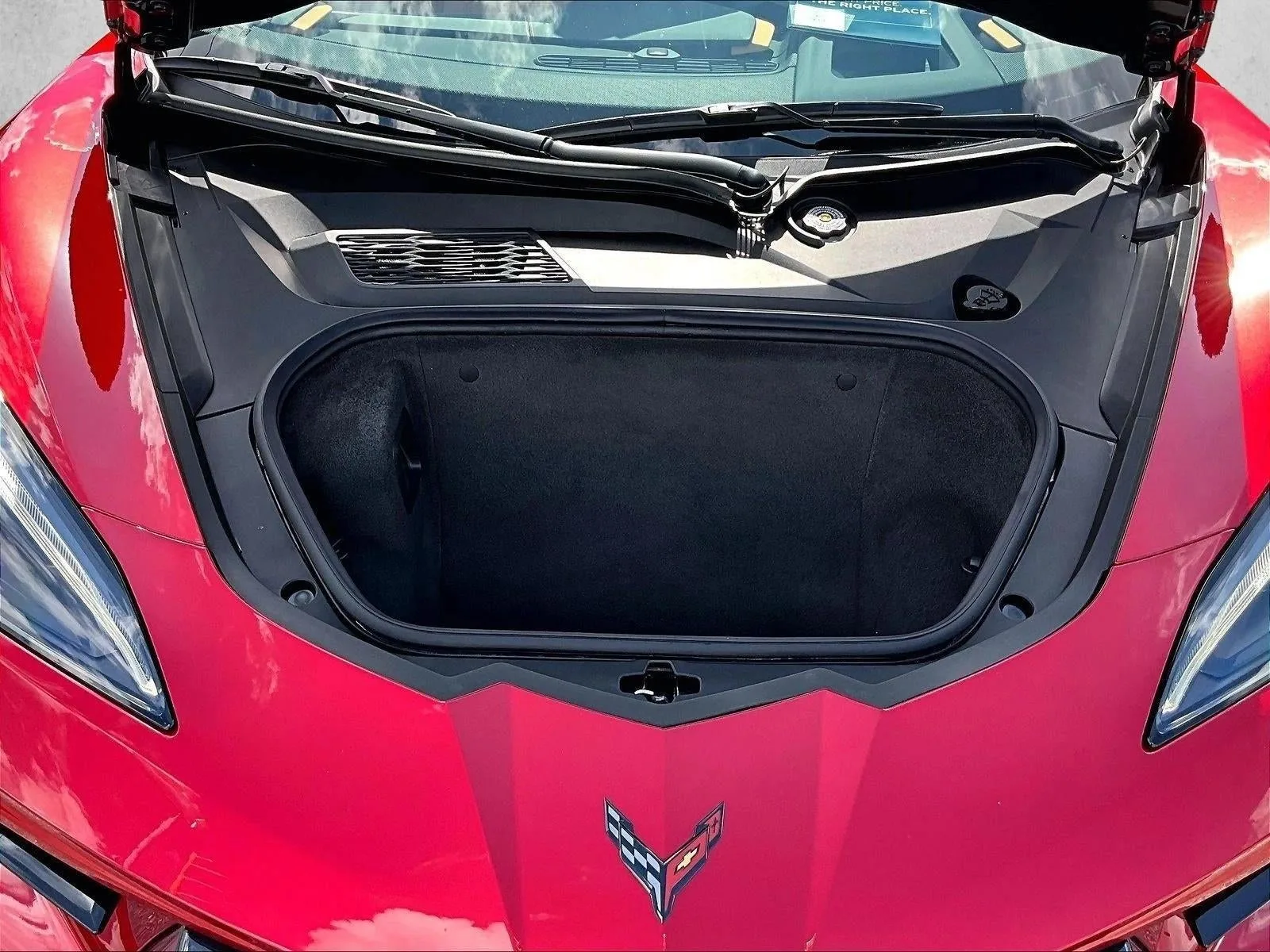 2025 Chevrolet Corvette Stingray 2LT photo 11