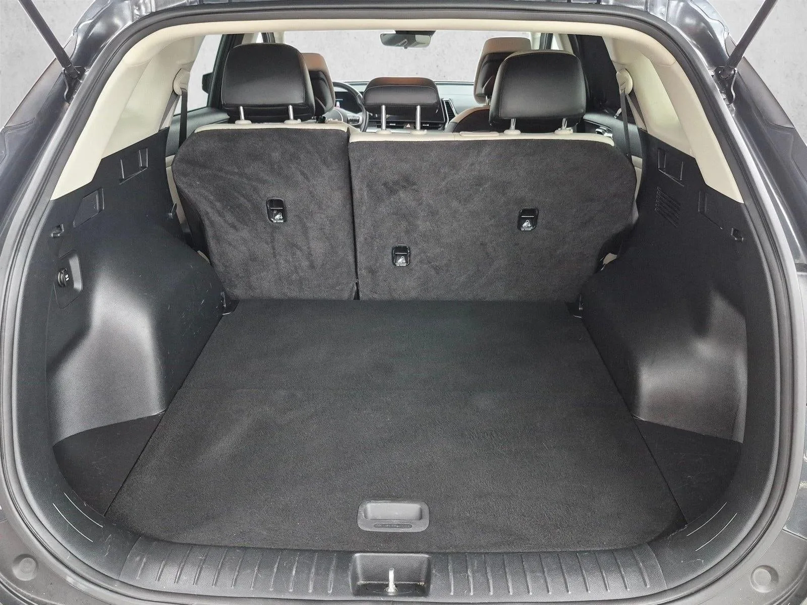 2023 Kia Sportage EX photo 6