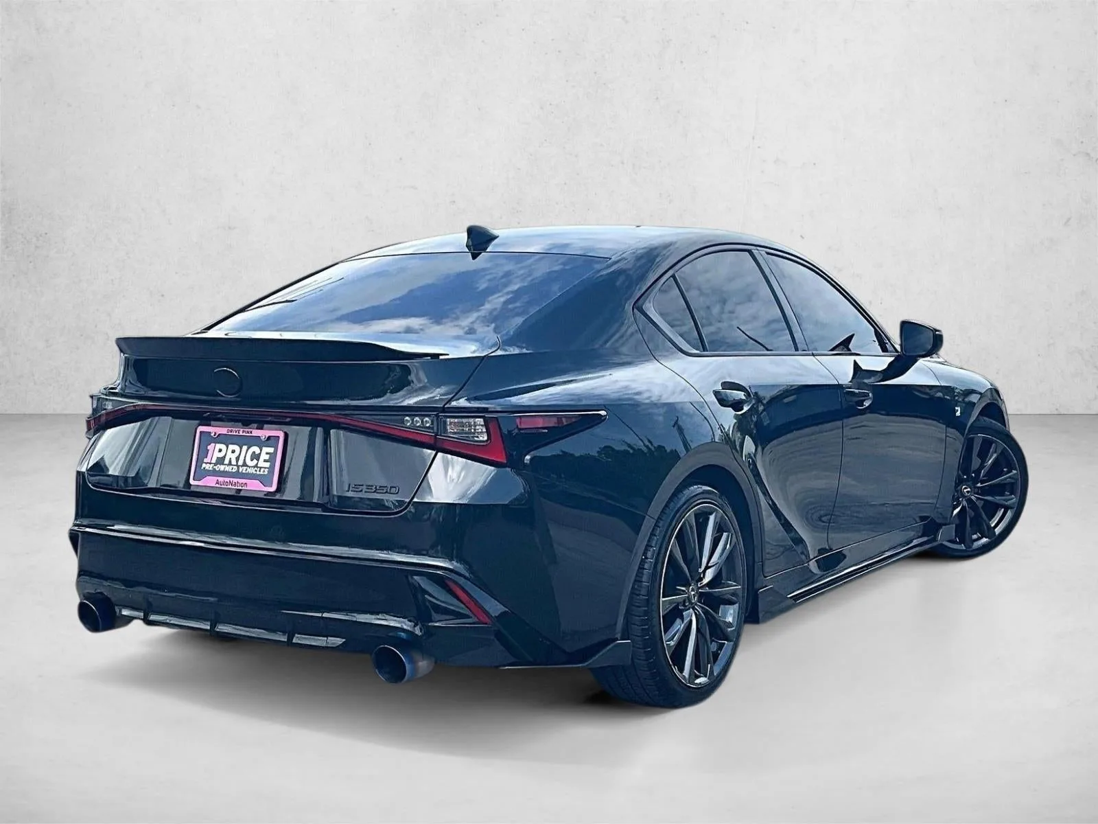 2024 Lexus IS 350 F SPORT Design photo 2