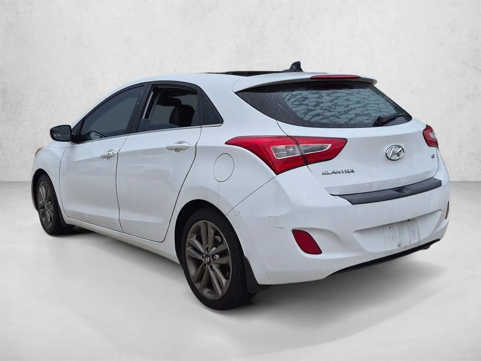 2016 Hyundai ELANTRA GT 5dr HB Auto photo 7