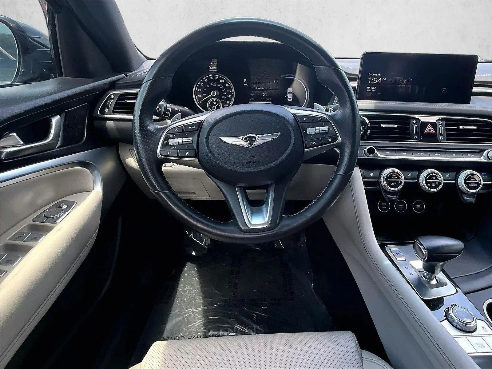 2023 Genesis G70 2.0T photo 7