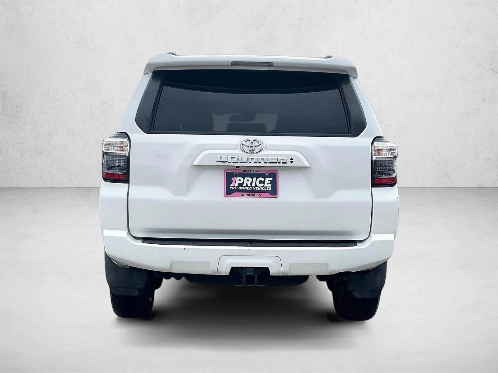 2023 Toyota 4Runner SR5 photo 4