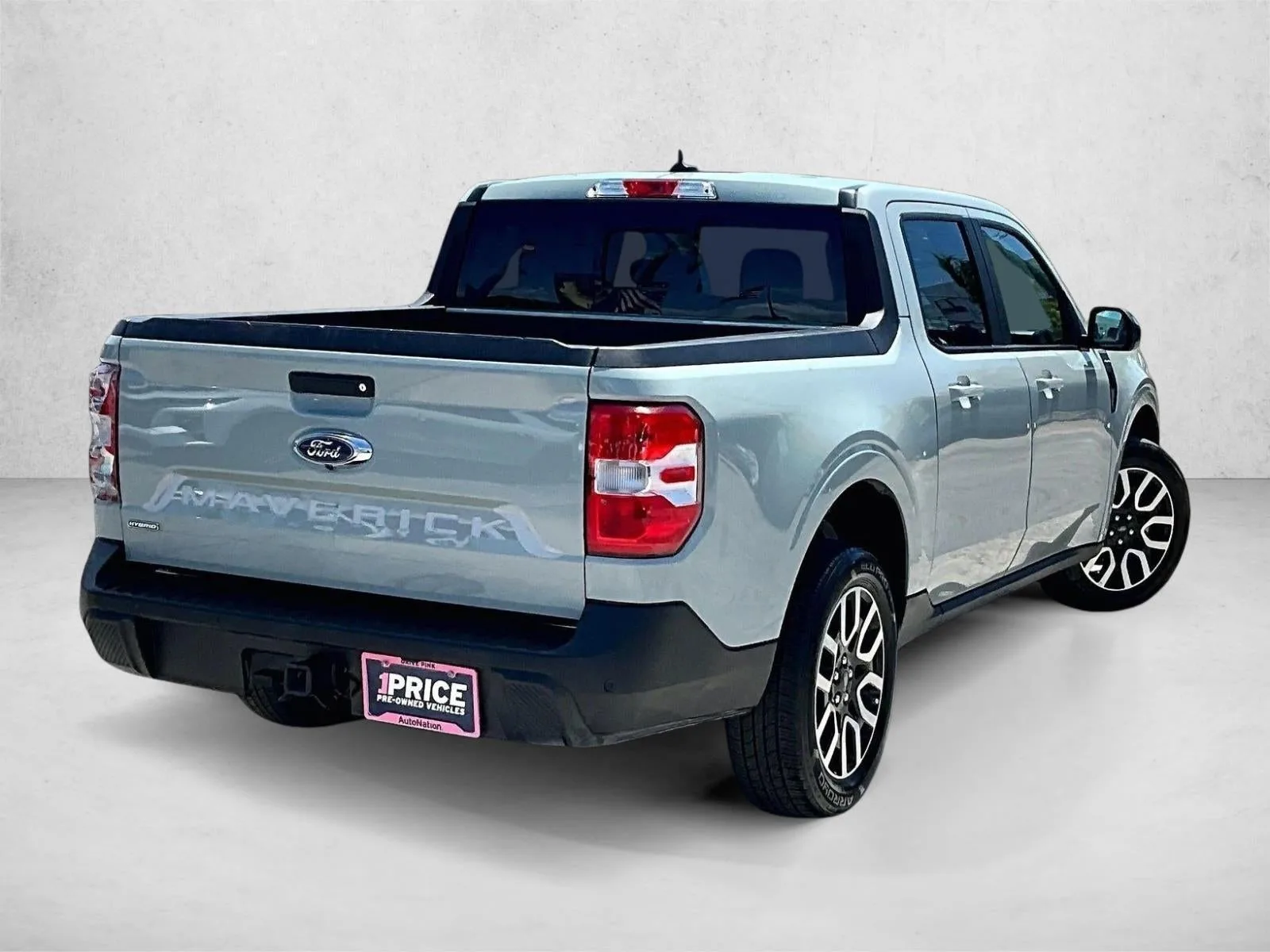 2024 Ford Maverick Lariat photo 2