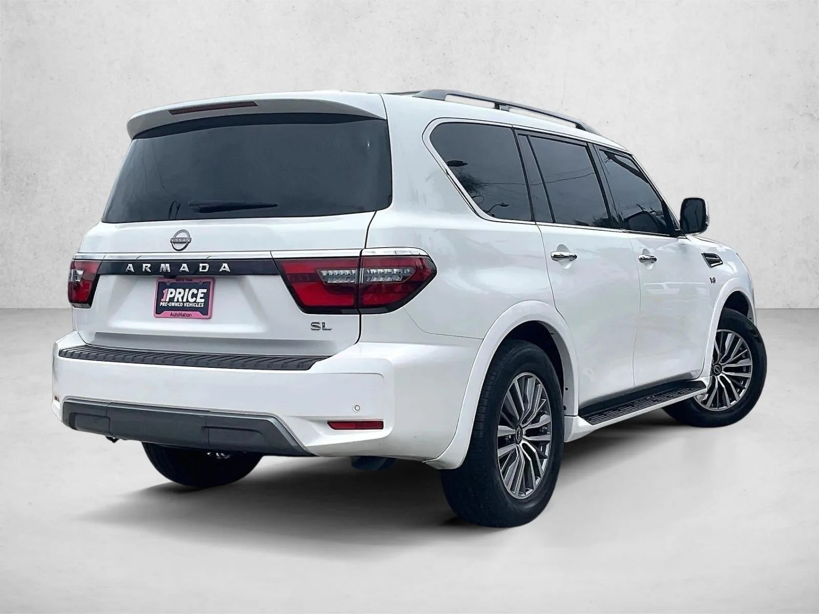 2022 Nissan Armada SL 4WD photo 2