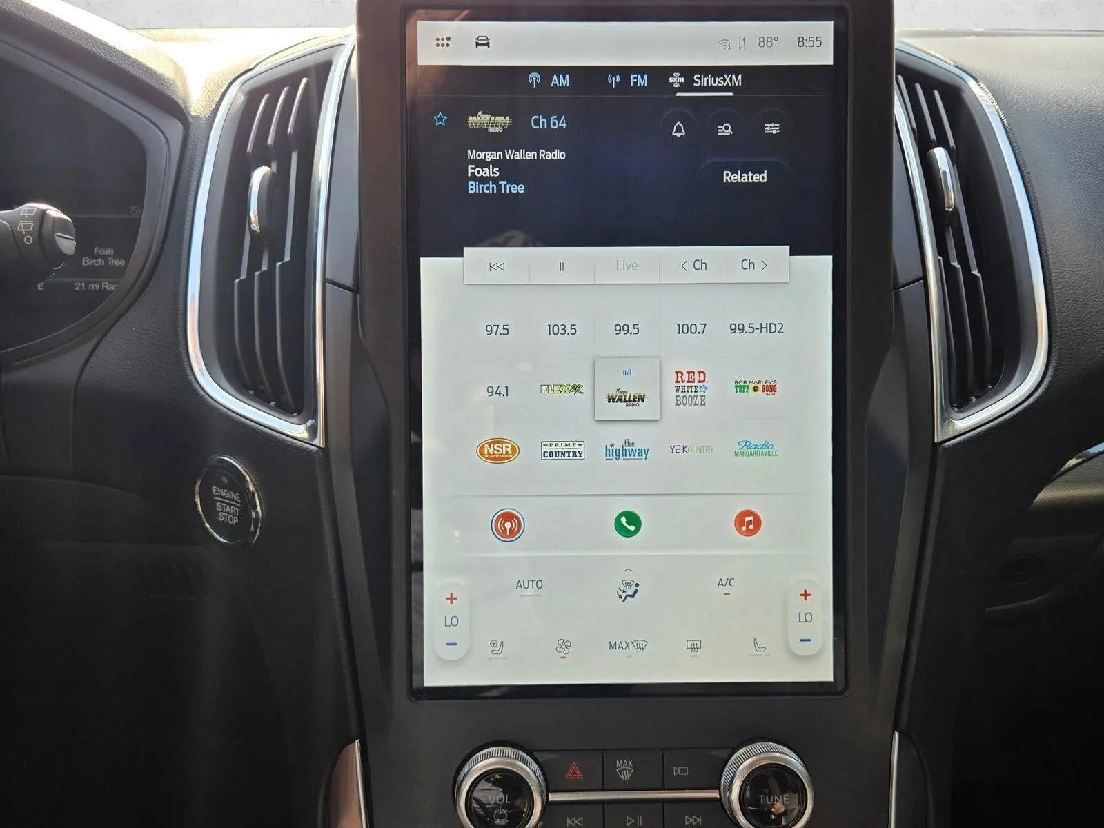 2022 Ford Edge Titanium AWD photo 10