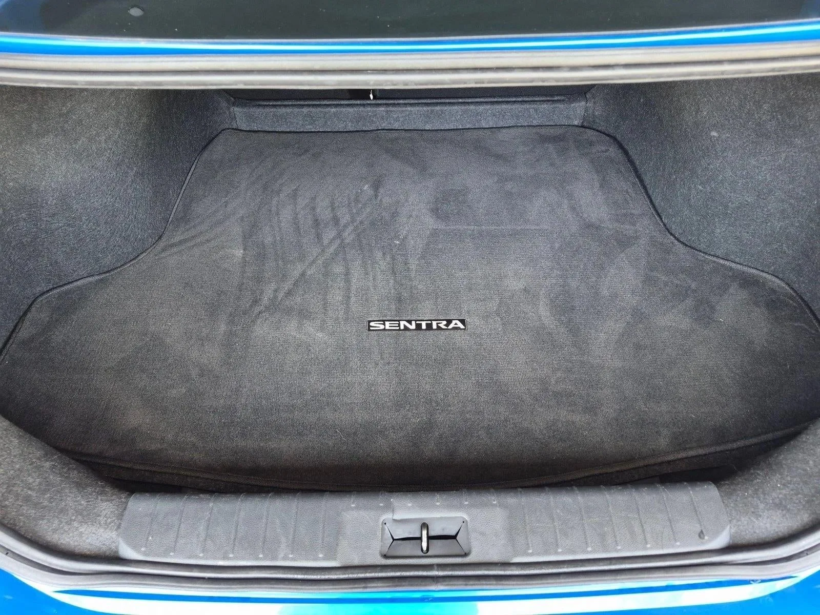 2024 Nissan Sentra SV CVT photo 6
