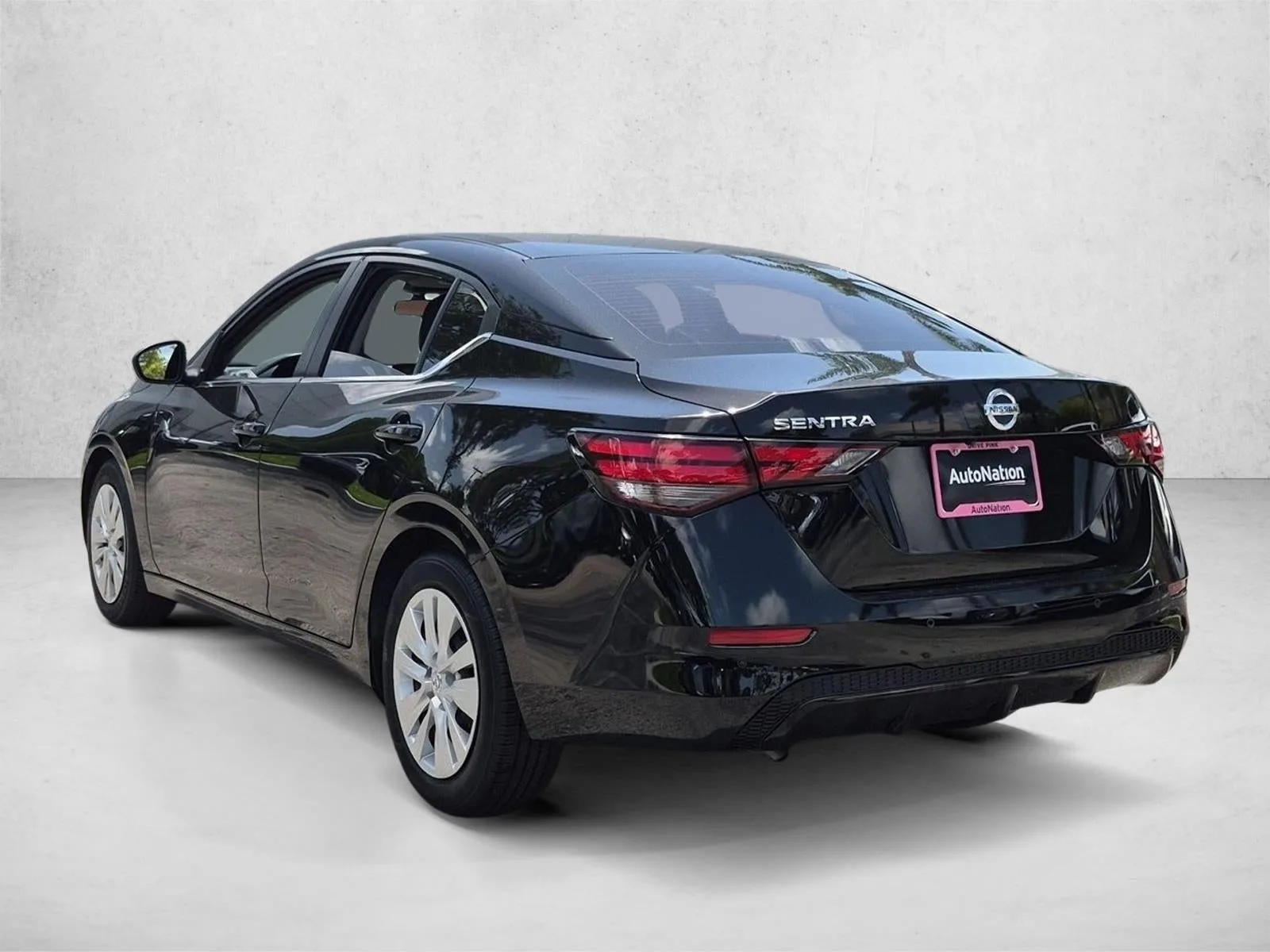 2023 Nissan Sentra S CVT photo 8