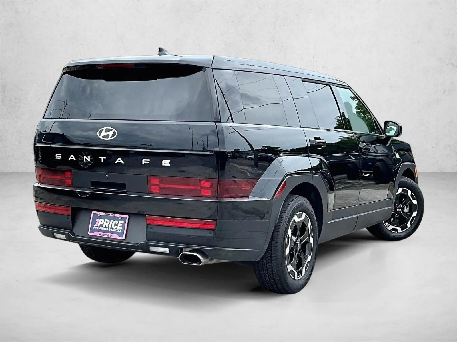 2025 Hyundai Santa Fe SE photo 2