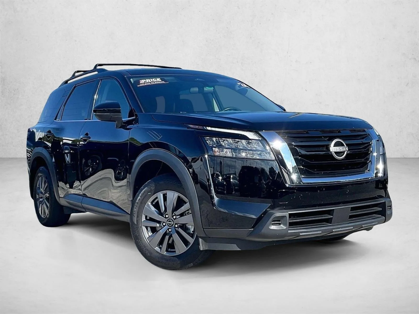 2024 Nissan Pathfinder SV FWD photo 12