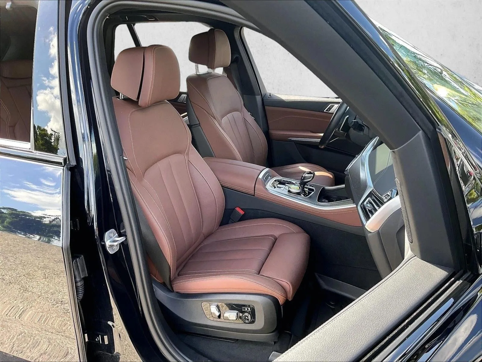2022 BMW X5 xDrive45e photo 9