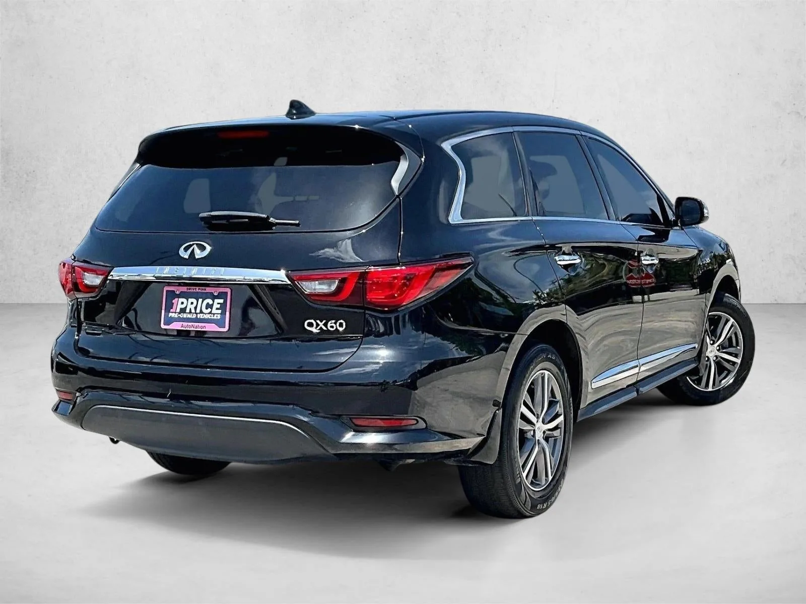 2020 INFINITI QX60 PURE photo 2
