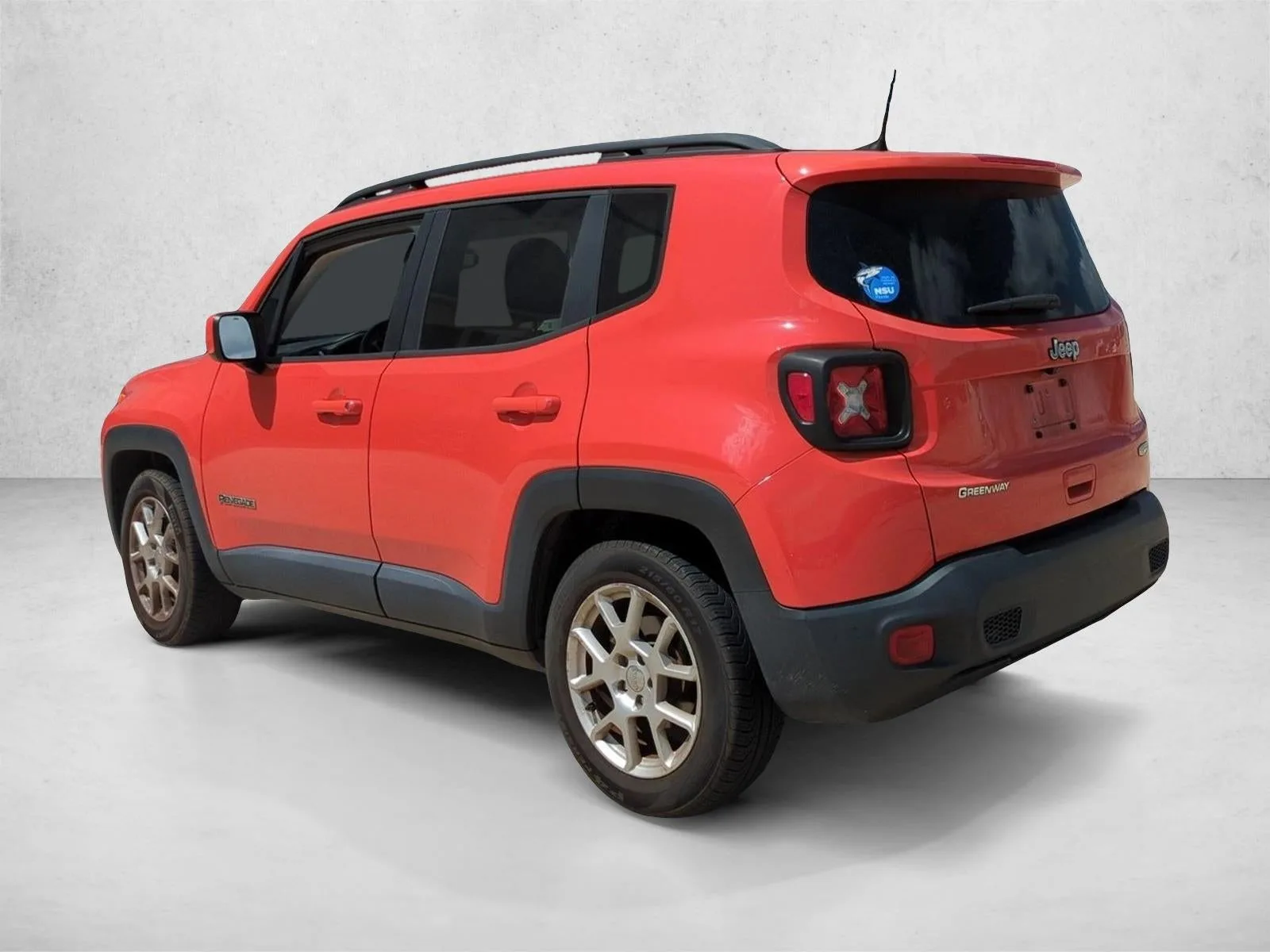 2019 Jeep Renegade Latitude FWD photo 5