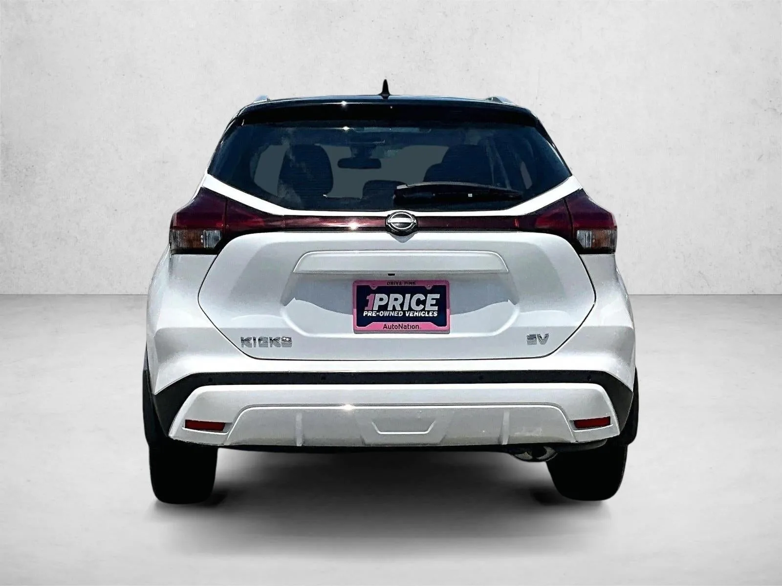 2023 Nissan Kicks SV photo 4